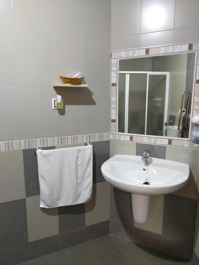 Hostal Banderas Fuensanta de Martos المظهر الخارجي الصورة