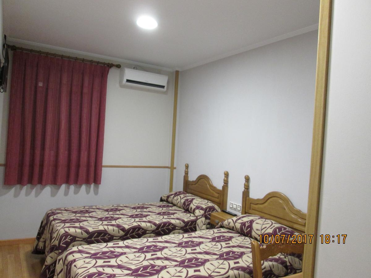Hostal Banderas Fuensanta de Martos المظهر الخارجي الصورة