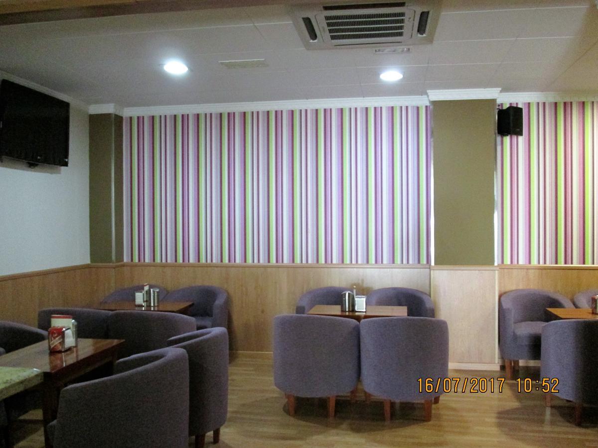 Hostal Banderas Fuensanta de Martos المظهر الخارجي الصورة